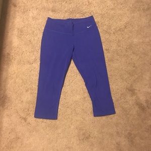 Nike blue crops